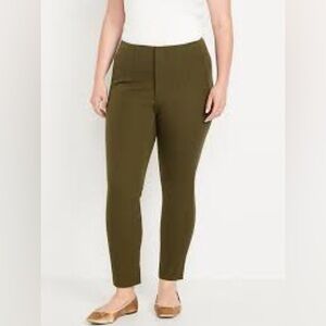 Old Navy Olive Pixie Ankle Pants